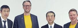Hirose president Kazunori Ishii (third from left) and Harting CEO Philip Harting (second from left) explained their cooperation at this year’s Hannover Fair.